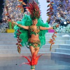 miss-universe-2012-costume-allumski-5